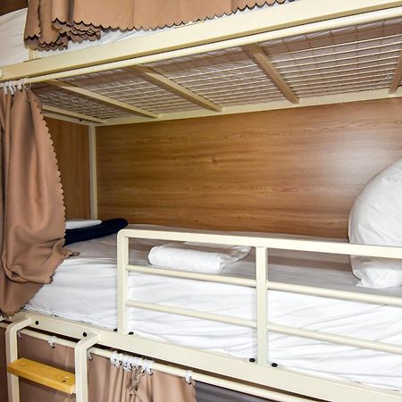 Caravan Hostel Dc Вашингтон Екстериор снимка